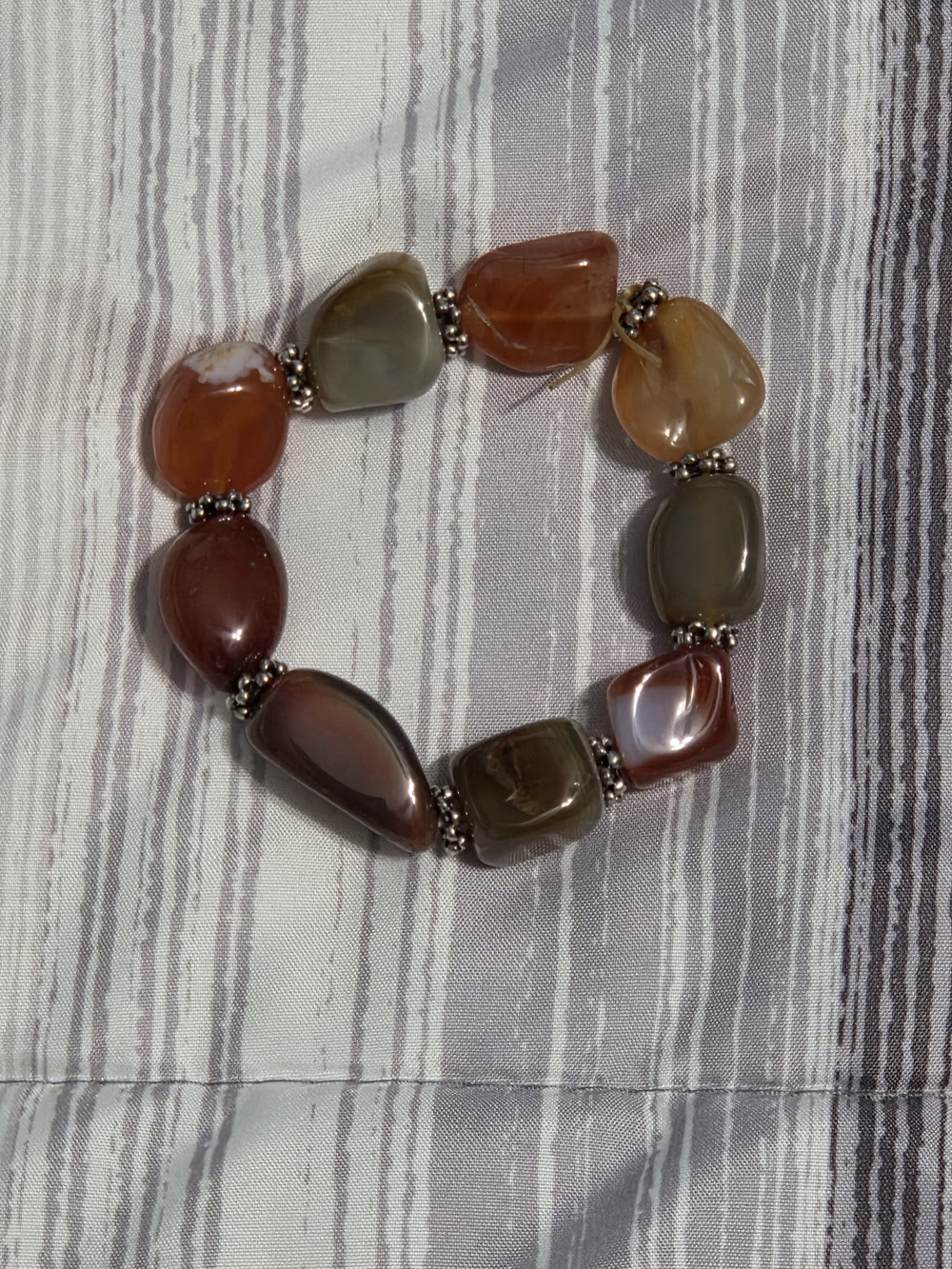 Chunky Carnelian Agate Nugget Stretch Bracelet – Polished Earth Tone Gemstone